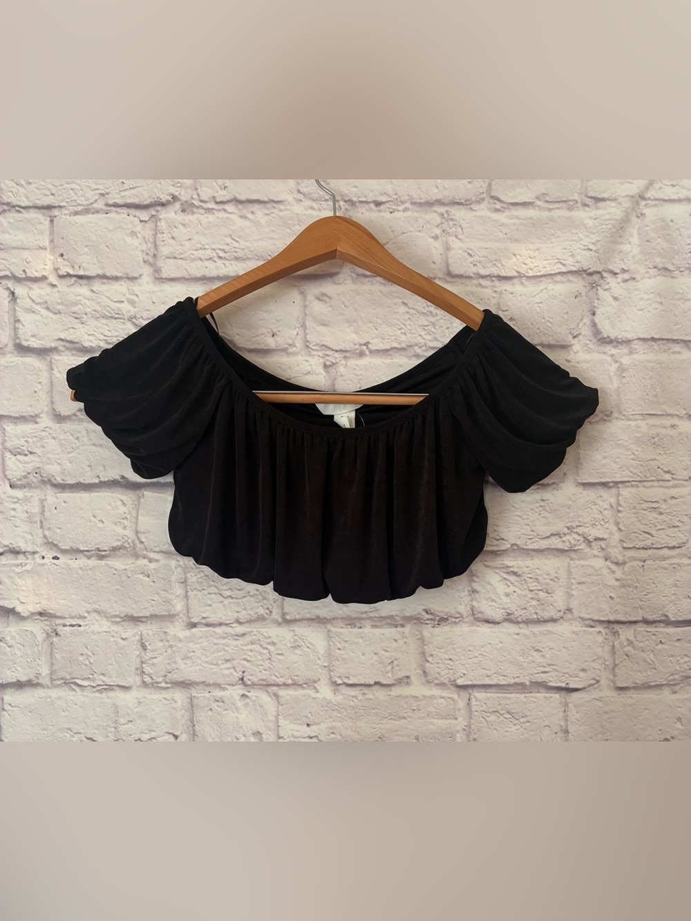 H&M Bandeau Black Off-Shoulder Cropped Top - Women - XS